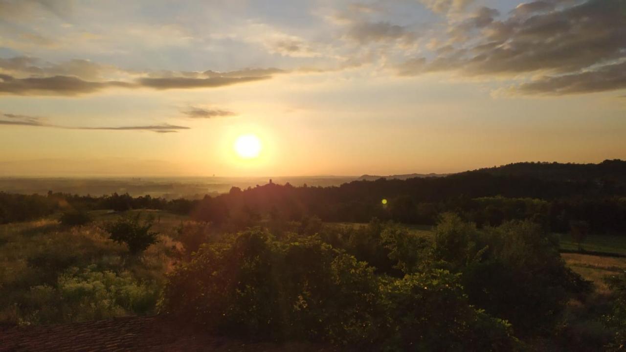 B&B Naturin - Cascina Colombaro Lauriano ภายนอก รูปภาพ