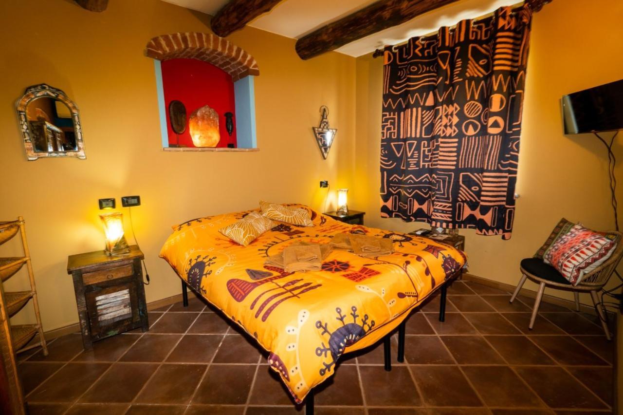 B&B Naturin - Cascina Colombaro Lauriano ภายนอก รูปภาพ