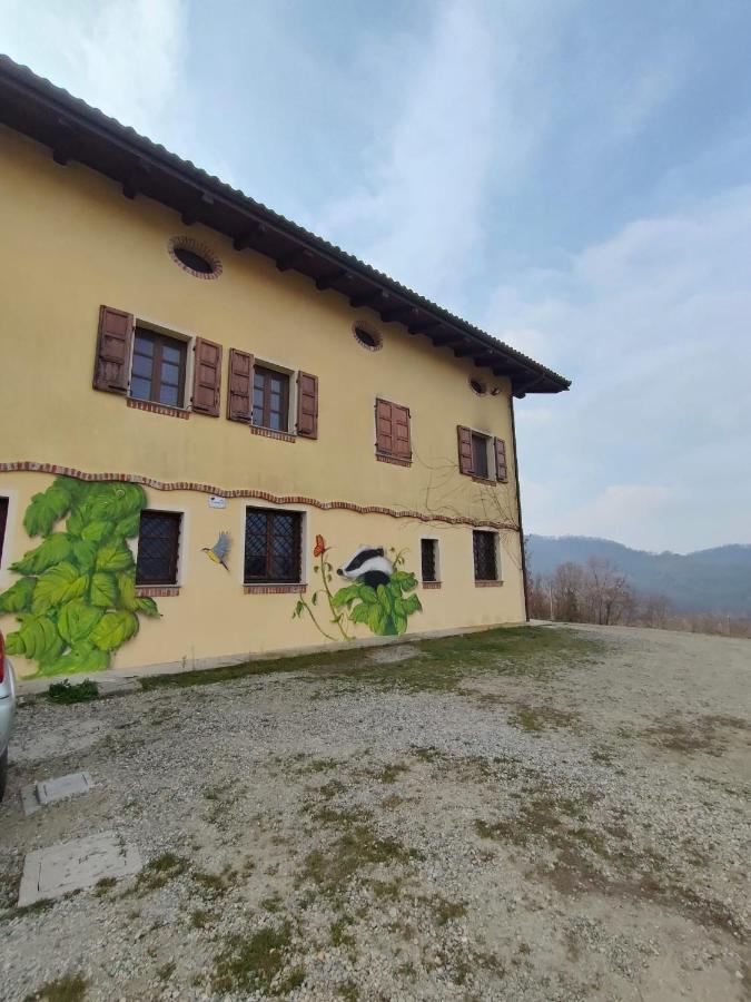 B&B Naturin - Cascina Colombaro Lauriano ภายนอก รูปภาพ