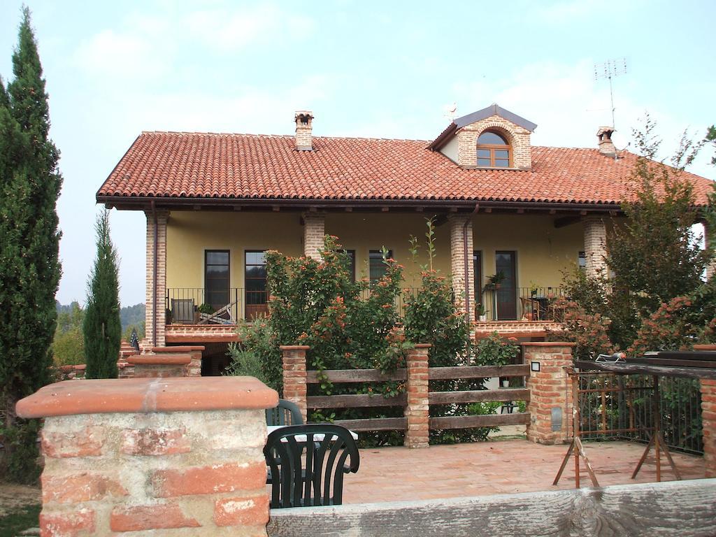 B&B Naturin - Cascina Colombaro Lauriano ภายนอก รูปภาพ